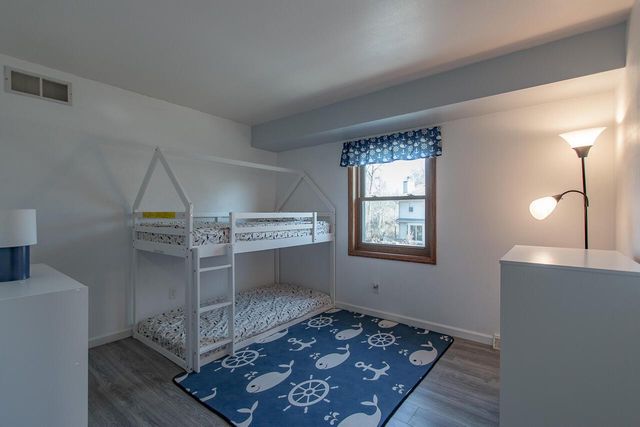 W161N10786 Creek TERRACE, Germantown, WI 53022