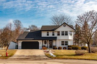 W161N10786 Creek TERRACE, Germantown, WI 53022