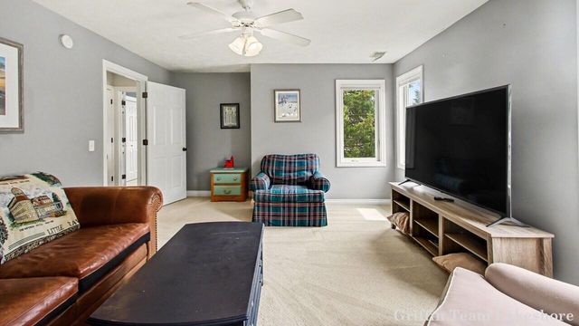 3073 E Crystal Waters Drive 5, Holland, MI 49424