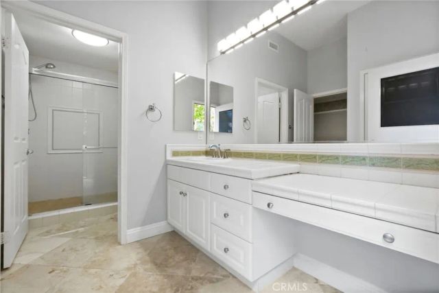 20356 Via Cellini, Porter Ranch, CA 91326