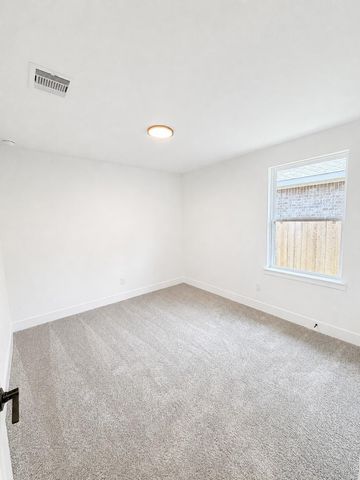 9304 Hard Rock Road, Conroe, TX 77303
