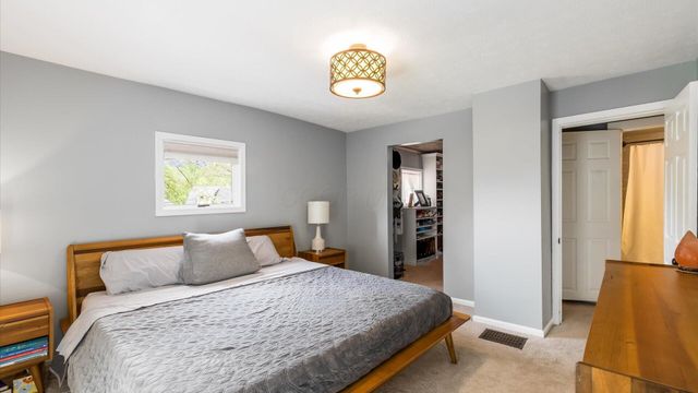 1356 Welsh Hills Road NE, Granville, OH 43023