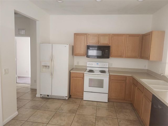 14656 WAKE ROBIN DRIVE, Brooksville, FL 34604