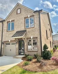1041 Beechcraft Drive 119, Mebane, NC 27302
