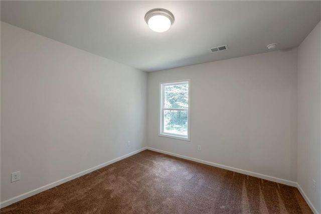 145 Green Row, Calhoun, GA 30701