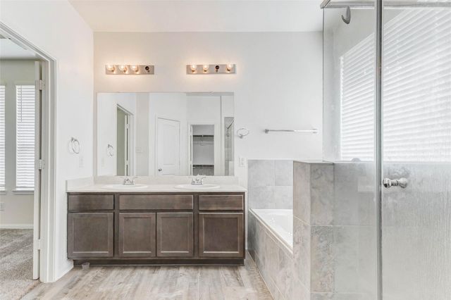 100 Jessica Dr, Dayton, TX 77535