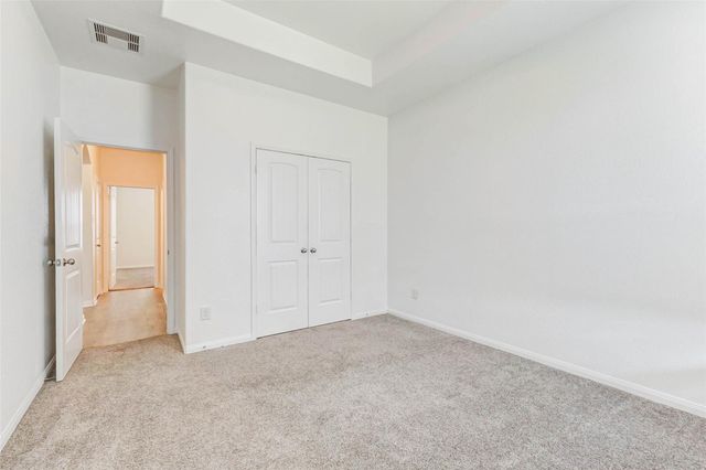 100 Jessica Dr, Dayton, TX 77535