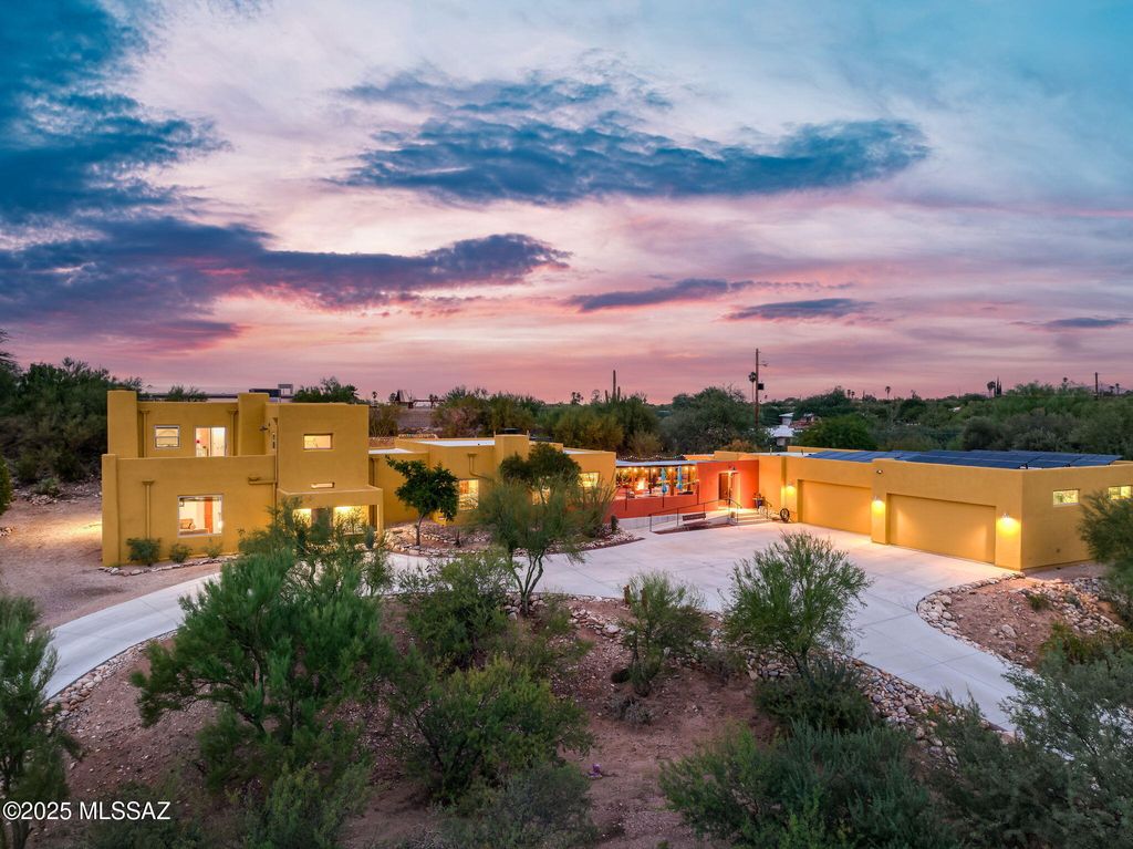 540 E Deone Circle, Tucson, AZ 85704