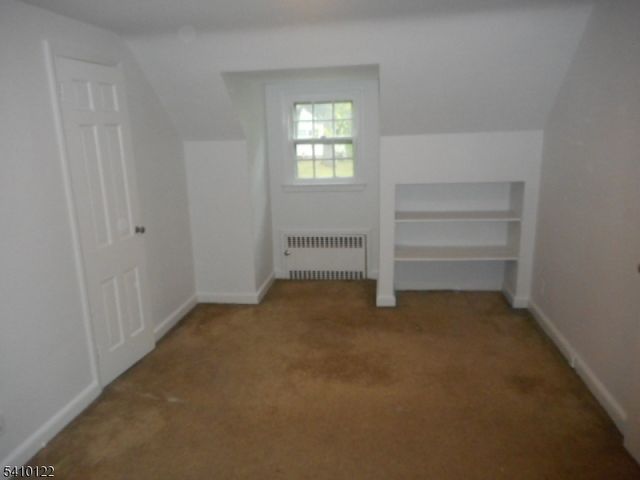 52 E Sumner Ave, Roselle Park Boro, NJ 07204