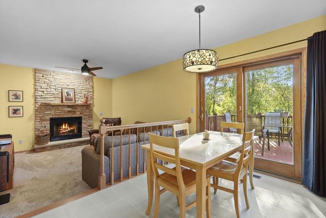 1709 CHAPIN Lane, Stoughton, WI 53589