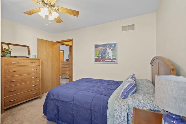 1709 CHAPIN Lane, Stoughton, WI 53589