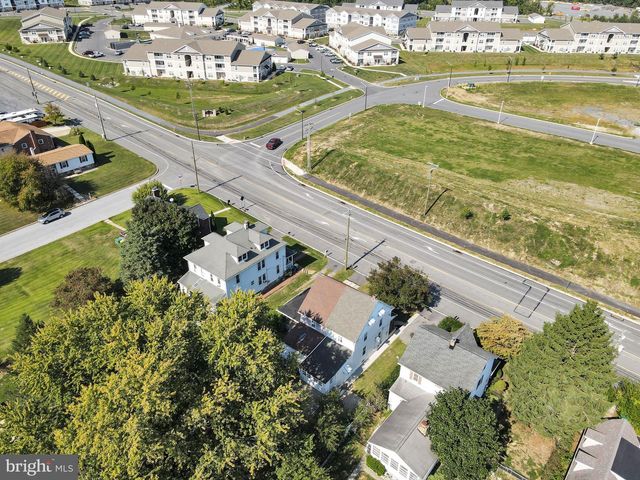 209 1ST ST, Enola, PA 17025