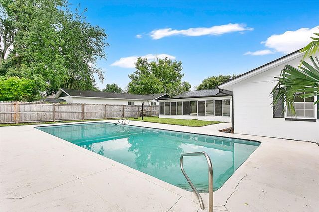 2494 CASTLEWOOD ROAD, Maitland, FL 32751
