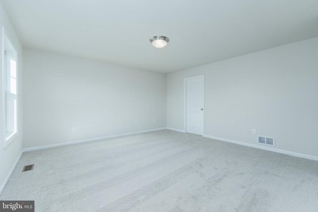 803 GREENWICH LN, Shippensburg, PA 17257