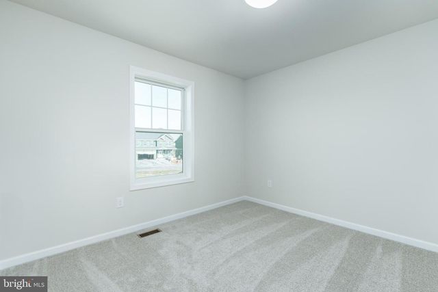 803 GREENWICH LN, Shippensburg, PA 17257