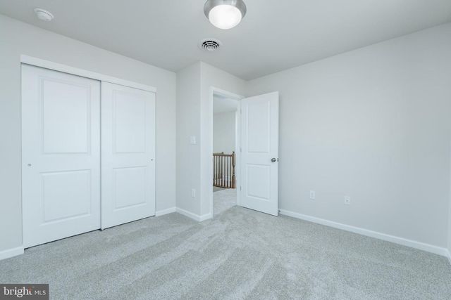 803 GREENWICH LN, Shippensburg, PA 17257