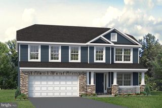 803 GREENWICH LN, Shippensburg, PA 17257