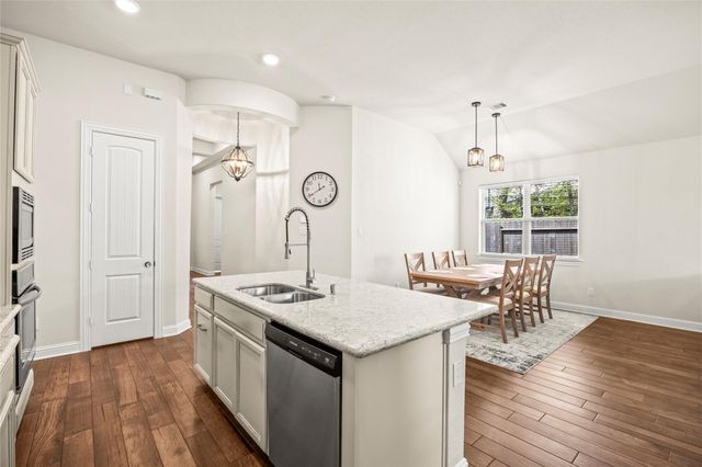 168 Gray Pine Grove Way, Conroe, TX 77318