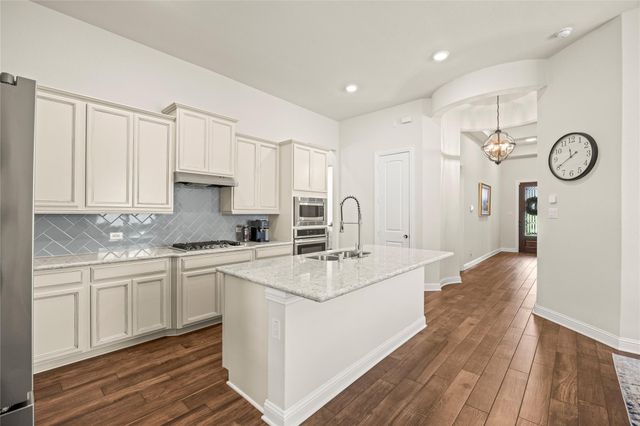 168 Gray Pine Grove Way, Conroe, TX 77318