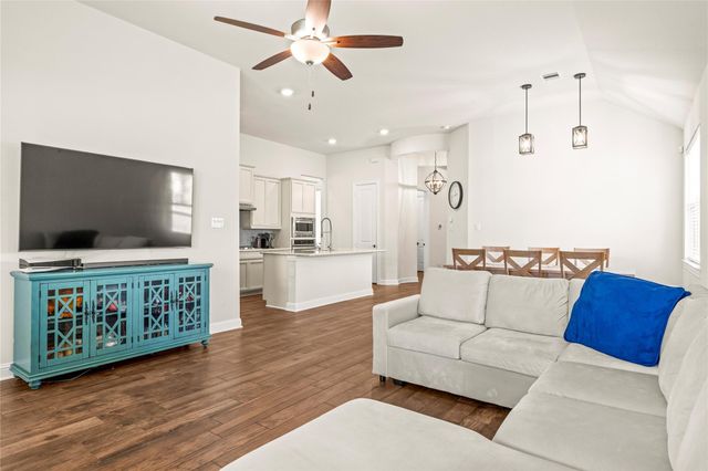 168 Gray Pine Grove Way, Conroe, TX 77318