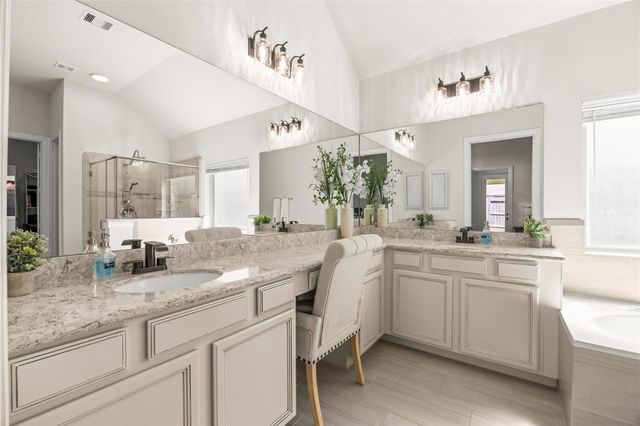 168 Gray Pine Grove Way, Conroe, TX 77318