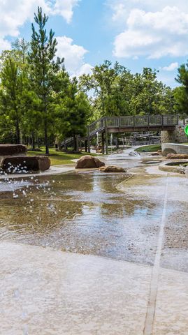 168 Gray Pine Grove Way, Conroe, TX 77318