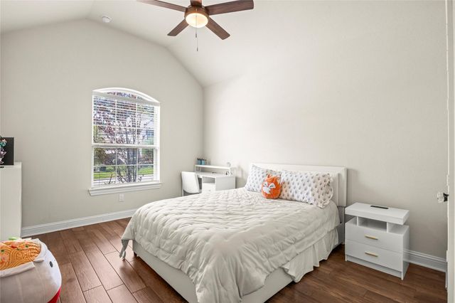 168 Gray Pine Grove Way, Conroe, TX 77318