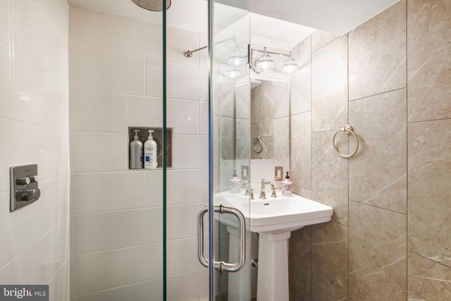 10104 COLEBROOK AVE, Potomac, MD 20854