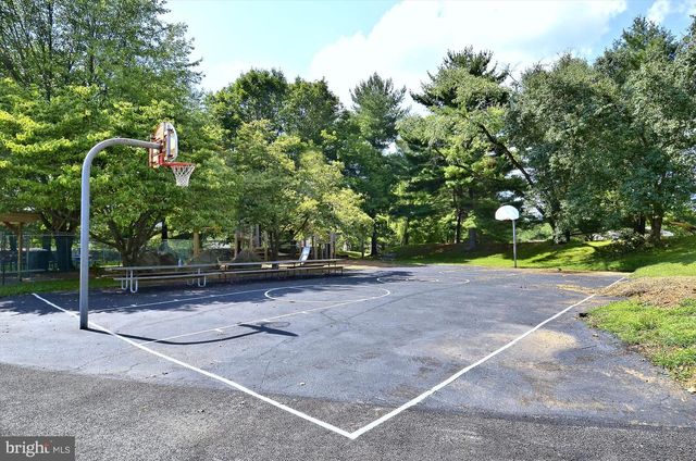 10104 COLEBROOK AVE, Potomac, MD 20854