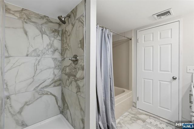 38 Moonachie Road 101, Hackensack, NJ 07601