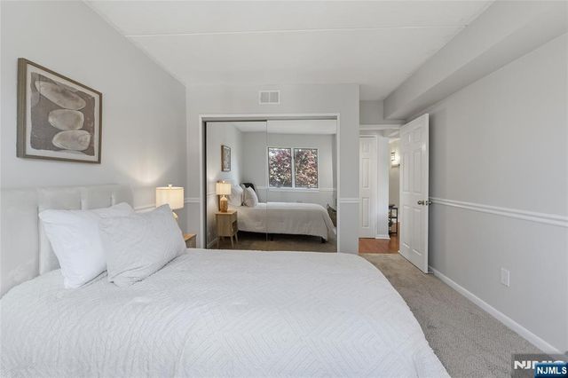 38 Moonachie Road 101, Hackensack, NJ 07601
