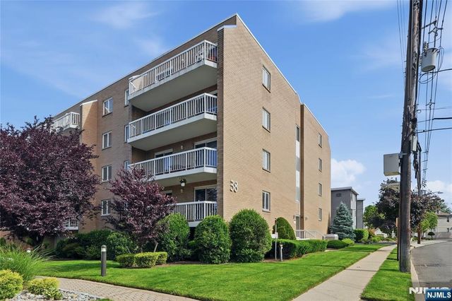 38 Moonachie Road 101, Hackensack, NJ 07601