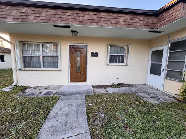 2800 SW Natura Blvd C, Deerfield Beach, FL 33441