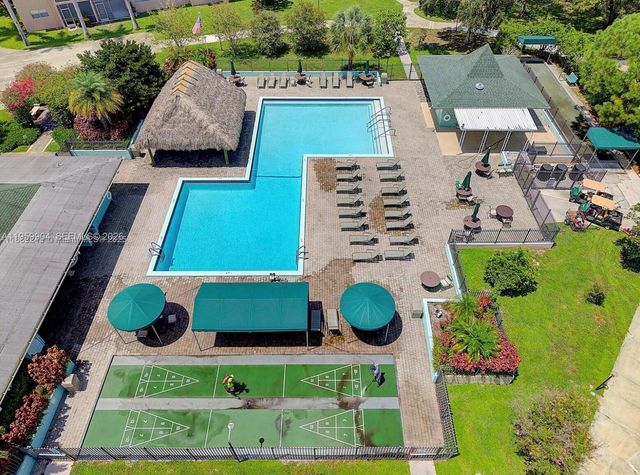 2800 SW Natura Blvd C, Deerfield Beach, FL 33441