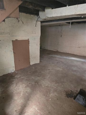 3422 Lucas And Hunt Road, Beverly Hills, MO 63121