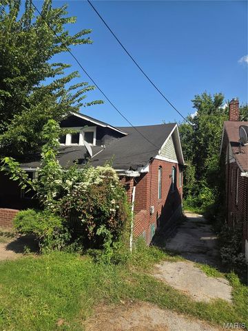 3422 Lucas And Hunt Road, Beverly Hills, MO 63121