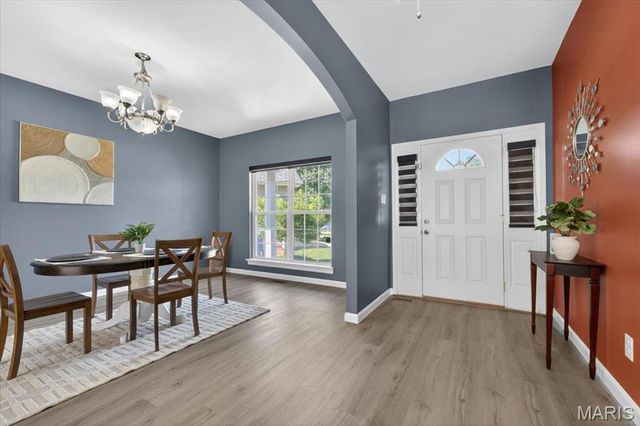 567 Brook Meadow Drive, Ballwin, MO 63021