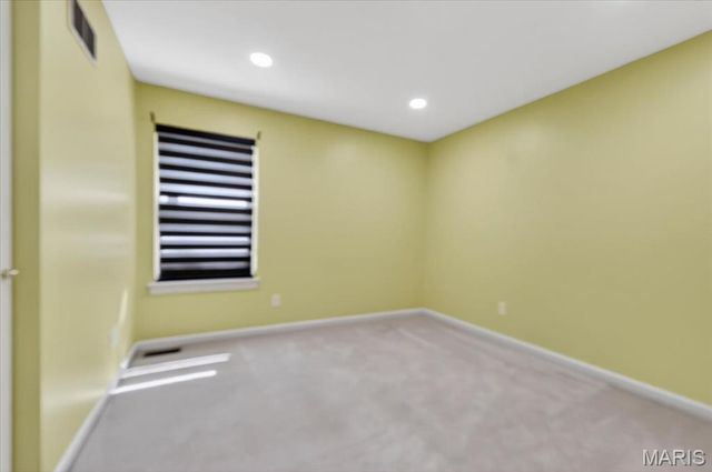 567 Brook Meadow Drive, Ballwin, MO 63021