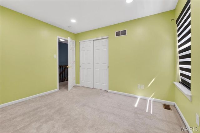 567 Brook Meadow Drive, Ballwin, MO 63021