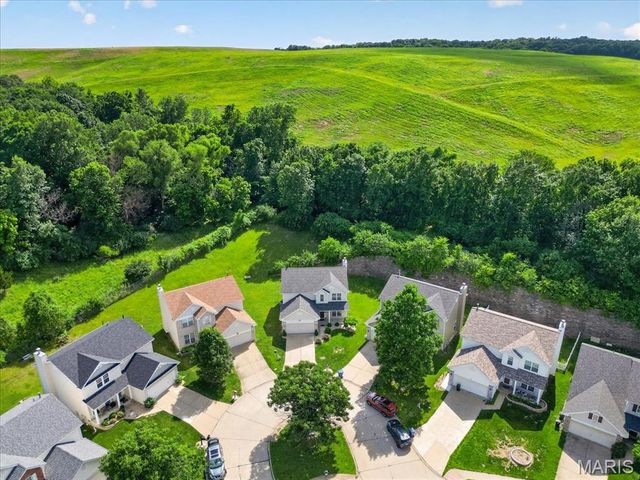 567 Brook Meadow Drive, Ballwin, MO 63021
