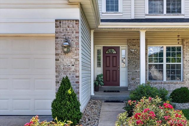567 Brook Meadow Drive, Ballwin, MO 63021