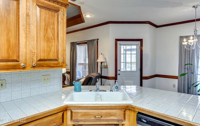 502 Willow Court Drive, Brandon, MS 39047