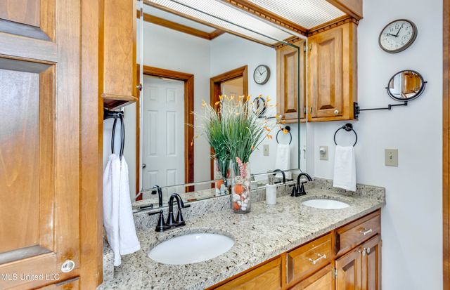 502 Willow Court Drive, Brandon, MS 39047