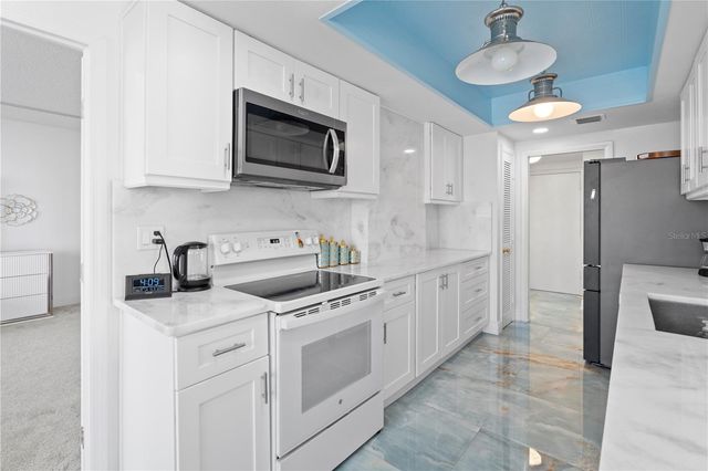 100 PIERCE STREET 908, Clearwater, FL 33756