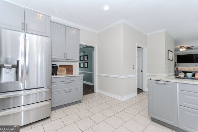 2115 Bentbrooke Trail, Lawrenceville, GA 30043