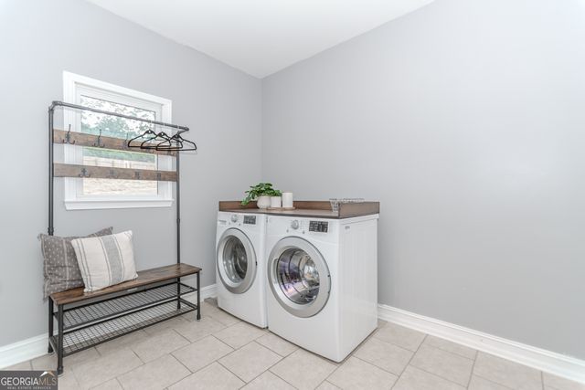 2115 Bentbrooke Trail, Lawrenceville, GA 30043