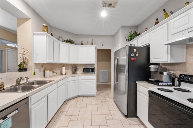 2334 Everest Way, Houston, TX 77339