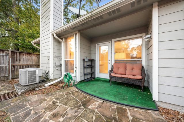 2334 Everest Way, Houston, TX 77339