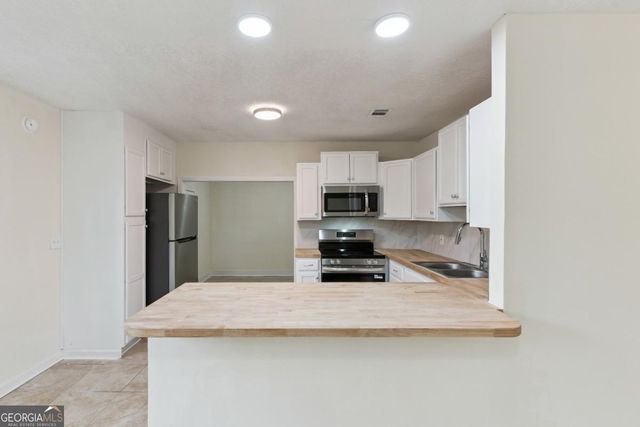 921 Cleburne Street, Brunswick, GA 31520