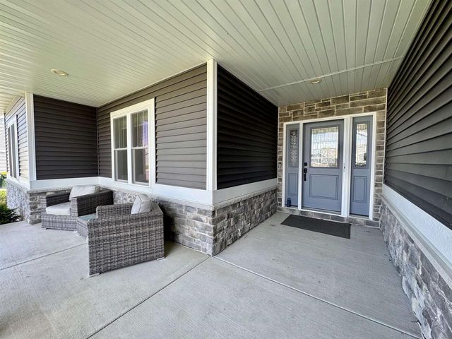 2020 Goldfinch Lane, Sauk City, WI 53583